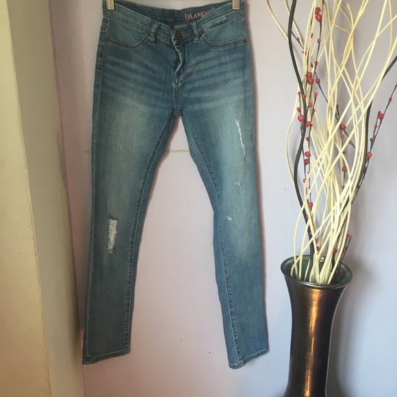 Blank NYC Other - 🚫SOLD🚫Blank NYC Light Wash Girls Jeans